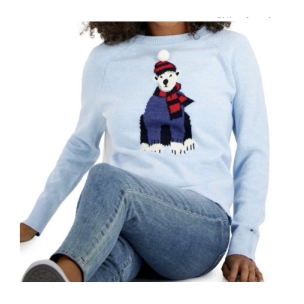 Tommy Hilfiger Light Blue Wool Blend Sweater with Polar Bear Design Medium New‎